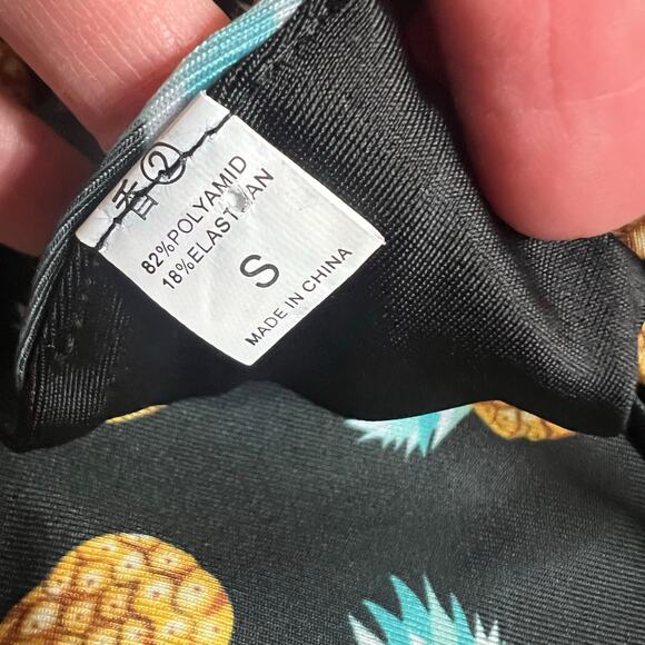 Sherry DC 2 Piece Bikini SMALL Black Pineapple Beach Hipster Strappy Halter NEW - Picture 8 of 8